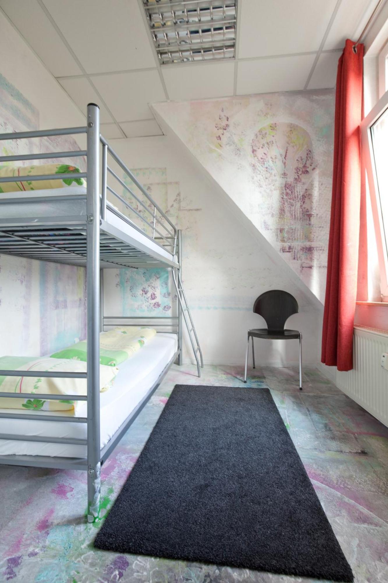 Hostel Jena Bilik gambar