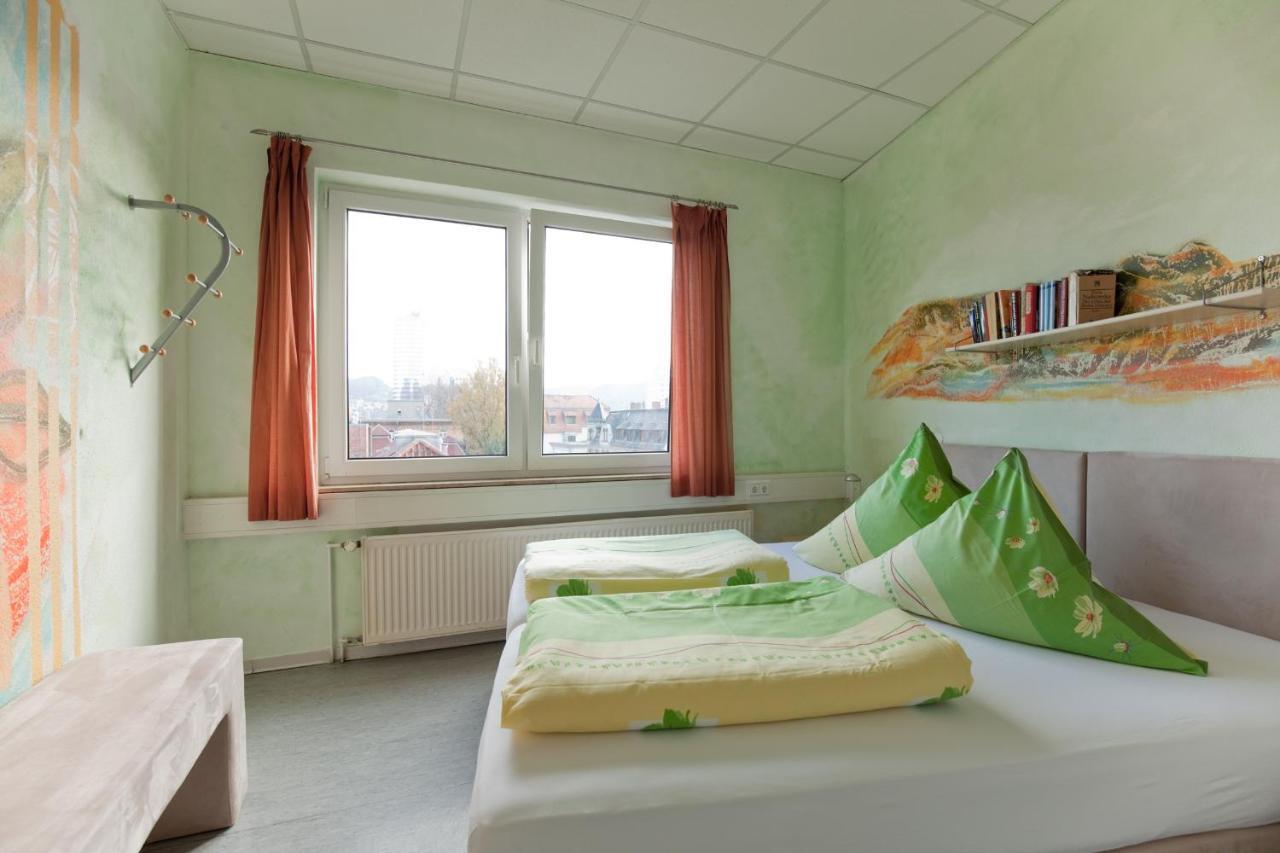 Hostel Jena Luaran gambar